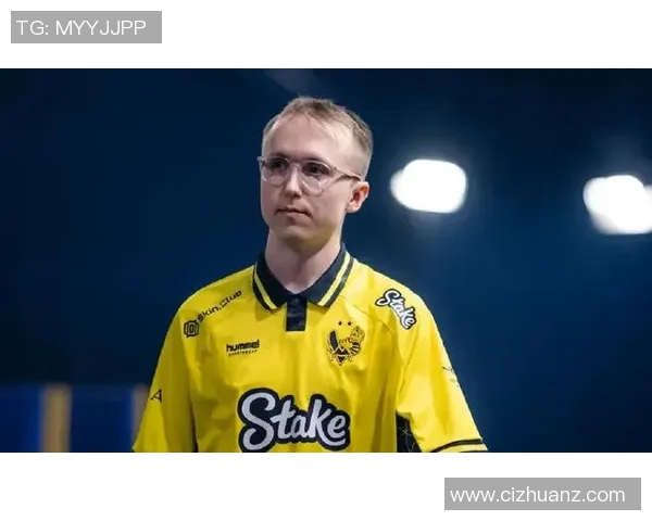 CSGO战术解析：深入剖析LNG战队的包夹策略与执行细节