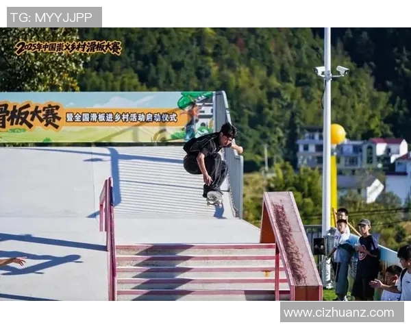 武汉滑板队的包夹革新探索与实践:重塑城市滑板文化新风尚 武汉滑板队的包夹革新探索与实践:重塑城市滑板文化新风尚