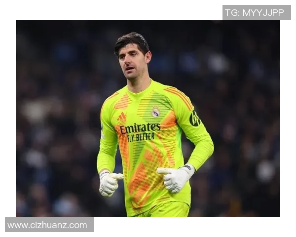 库尔图瓦的辉煌之路：从青涩小将到世界顶级门将的传奇历程