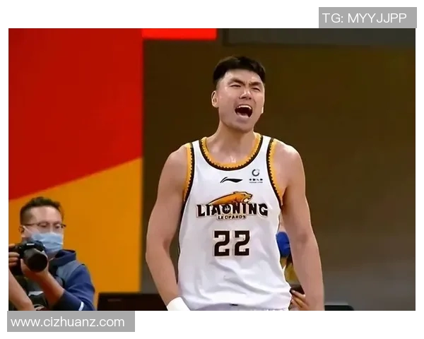 李晓旭在篮球场上的奋斗历程与个人成长故事分享