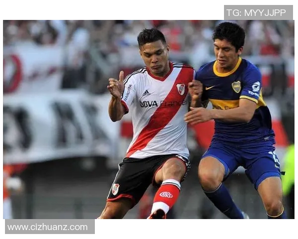 河床队与拉普拉塔体育的巅峰对决揭示阿根廷足球的激情与荣耀