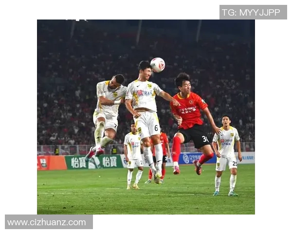 长春农商银行与大连队的精彩对决揭示足球战术与团队协作的重要性