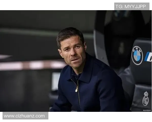 哈维阿隆索退役后新篇章将执教皇家马德里青年队助力未来人才培养