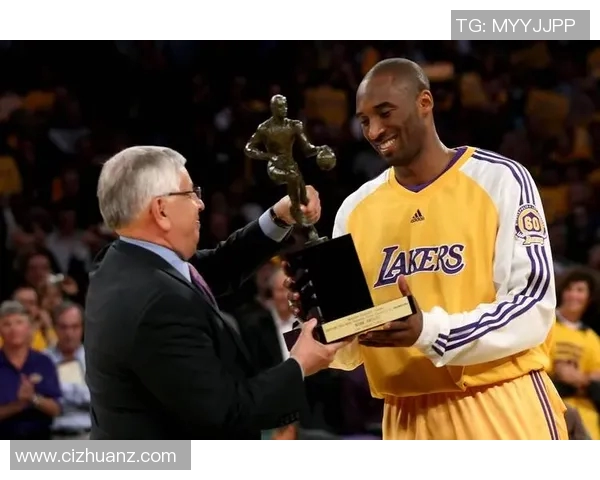 科比与詹姆斯全明星对决的辉煌岁月与篮球传奇的传承之路