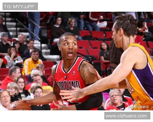 达米安利拉德：从新秀到NBA巨星的辉煌历程与传奇瞬间